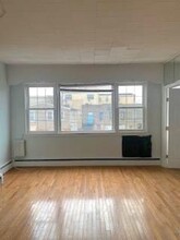 44 W 19th St-Unit -2 in Bayonne, NJ - Building Photo - Building Photo