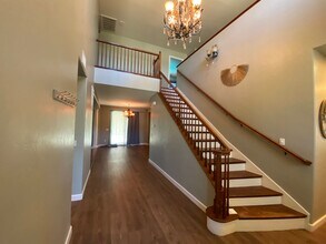 6227 W Delaware Ct in Visalia, CA - Building Photo - Building Photo