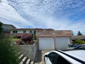 1113 Toledo St in Bellingham, WA - Building Photo - Building Photo