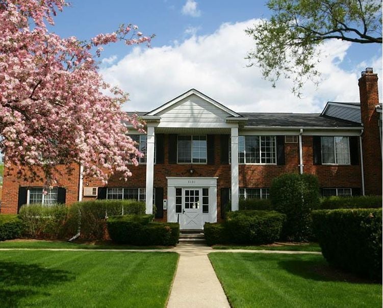 Medford Place Apartments in Royal Oak, MI - Foto de edificio