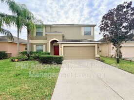 3648 Madbury Cir in Lakeland, FL - Building Photo