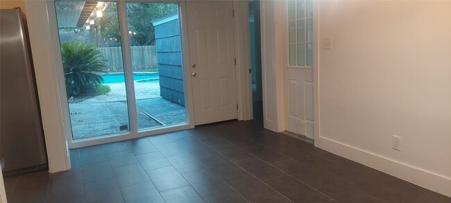 property at 4629 Cedar Oaks Ln