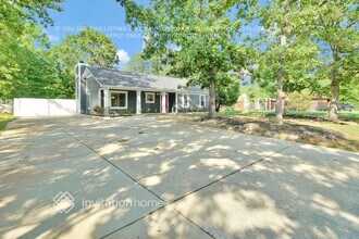 8002 Beacon Hills Rd in Indian Trail, NC - Building Photo - Building Photo