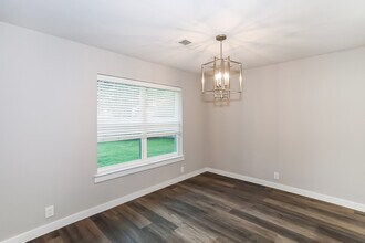 1109 Finch Ave in McKinney, TX - Foto de edificio - Building Photo