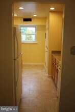 436 N Armistead St-Unit -204 in Alexandria, VA - Building Photo - Building Photo