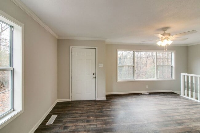 713 Ridgecrest Dr in Clarksville, TN - Building Photo - Building Photo