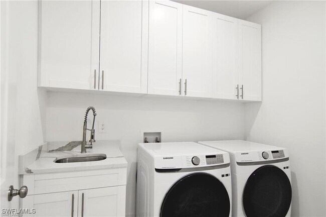 property at 117 NW 4th Pl