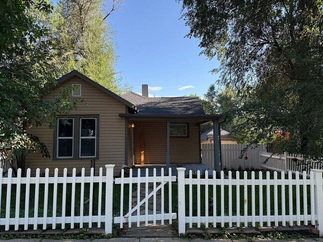 715 E High St in Colorado Springs, CO - Building Photo - Building Photo
