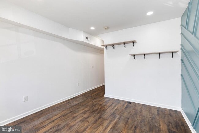 property at 610 Wyeth St