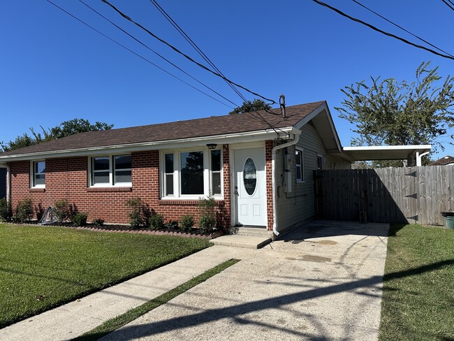 property at 216 Grove Ave