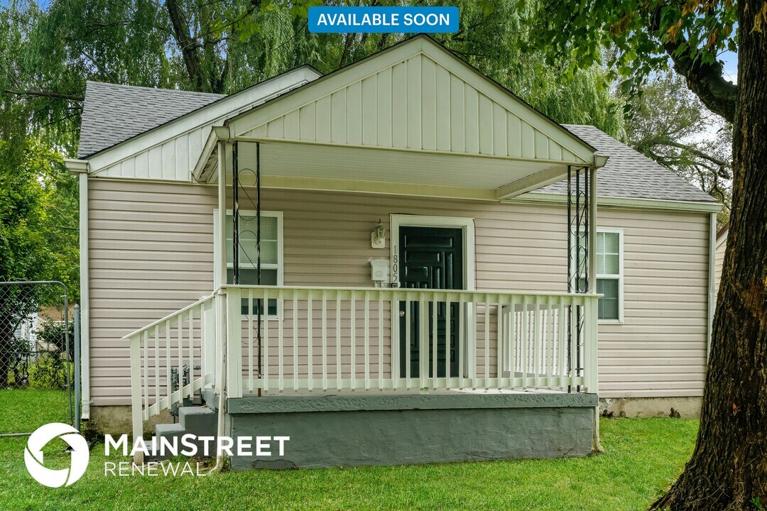 1805 Wenatchee Pl in Louisville, KY - Building Photo