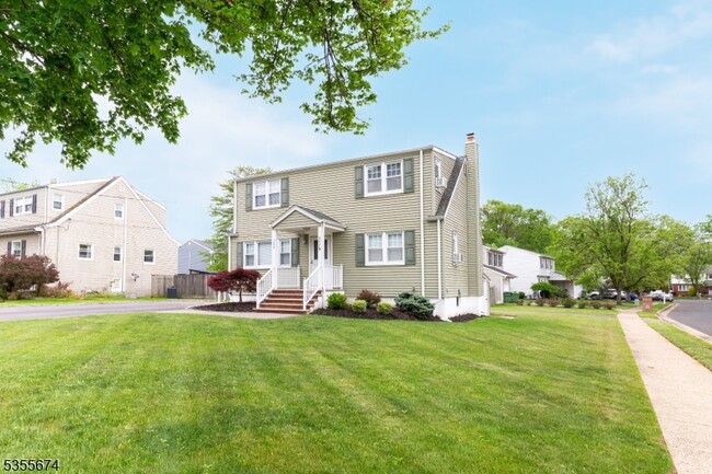 200 Plainfield Rd in Edison, NJ - Building Photo - Building Photo