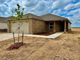 10429 NW 19th St in Oklahoma City, OK - Building Photo