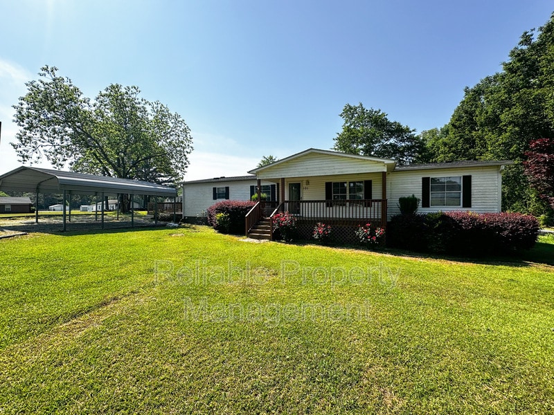101 Spring Branch Ln in Angier, NC - Building Photo
