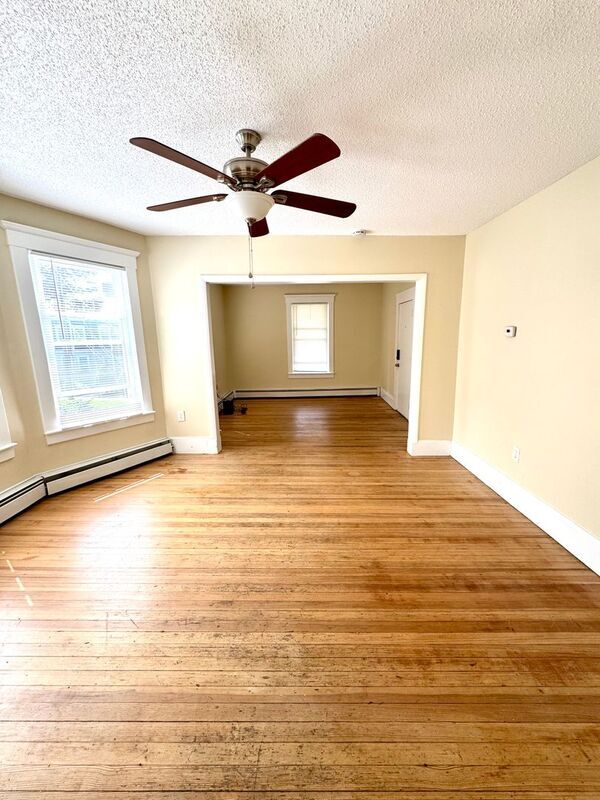 15 Casimir St in Westfield, MA - Foto de edificio - Building Photo