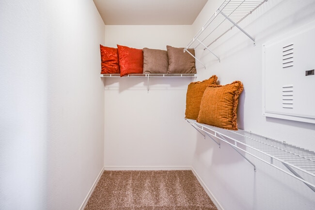 Superstition Canyon in Mesa, AZ - Building Photo - Interior Photo