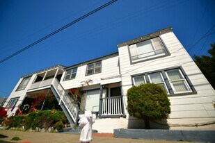 2721 California St in Berkeley, CA - Building Photo