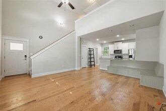 11221 Avery Station Loop in Austin, TX - Building Photo - Building Photo