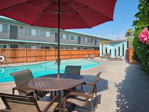 Atrium in El Monte, CA - Building Photo - Building Photo