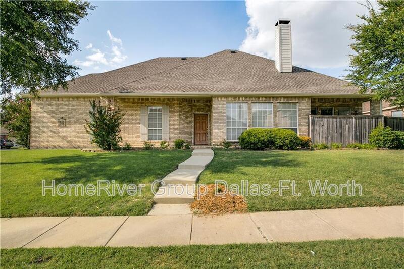 1617 Nicklaus Ct in McKinney, TX - Foto de edificio