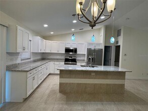 2750 Carolina St in North Port, FL - Building Photo - Building Photo