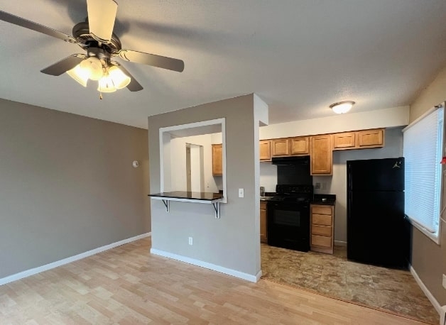 2740 Pleasant in Minneapolis, MN - Building Photo - Building Photo