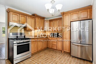 4210 N Park Dr in East St. Louis, IL - Building Photo - Building Photo