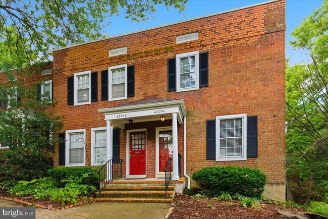 property at 4825 S 28th St