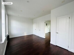 51 Wolcott St in Brooklyn, NY - Building Photo - Building Photo