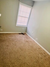 140 Woodland Rd in Hampton, VA - Foto de edificio - Building Photo