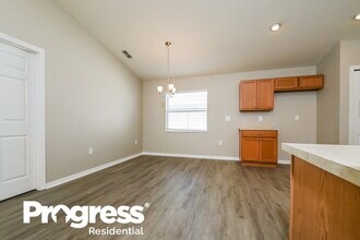 11341 Southwind Lake Dr in Gibsonton, FL - Building Photo - Building Photo