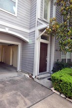 1534 Sutton St in Houston, TX - Building Photo - Building Photo