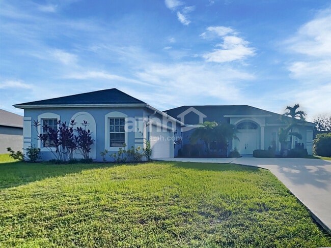 property at 1943 SW Brisbane St