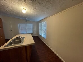 16658 Meadowcroft St in Montgomery, TX - Building Photo - Building Photo