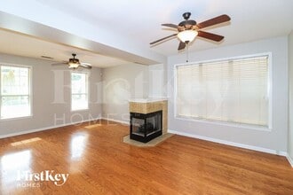 4568 Park Ridge Pkwy in Collierville, TN - Foto de edificio - Building Photo