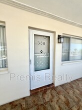 1235 S Highland Ave in Clearwater, FL - Foto de edificio - Building Photo