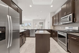 219 Verde Lake Way in Rosenberg, TX - Foto de edificio - Building Photo