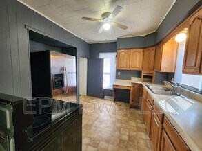 324 Ricker St in Waterloo, IA - Building Photo - Building Photo
