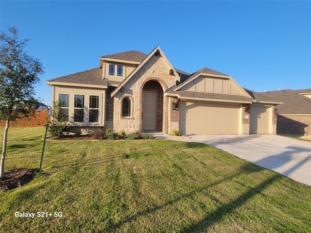 property at 1401 Cedar Crk Ln