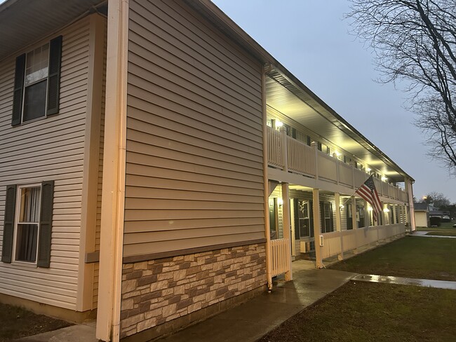 Bairsford Place Apartments in Columbus, OH - Foto de edificio - Building Photo