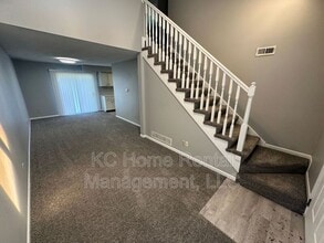 106 Francis St in Liberty, MO - Building Photo - Building Photo