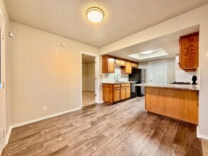 10802 E 101st St N in Owasso, OK - Building Photo - Building Photo