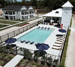 15770 Old Conroe Rd in Conroe, TX - Building Photo - Building Photo