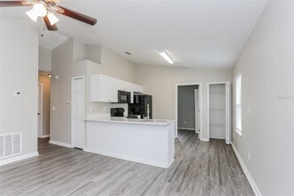 1350 33rd St S in St. Petersburg, FL - Building Photo - Building Photo