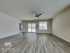 2079 E Velvet Pl in Casa Grande, AZ - Building Photo - Building Photo