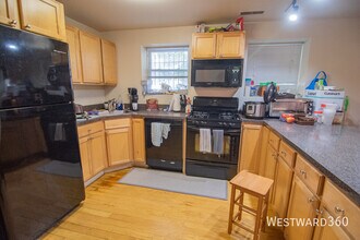 1756 W Crystal St in Chicago, IL - Building Photo - Building Photo