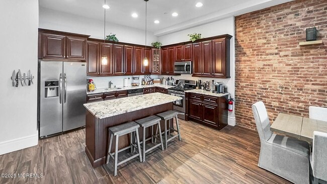property at 18 Broad St