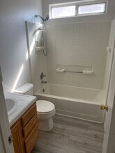 8408 Cedarcroft Rd NW in Albuquerque, NM - Building Photo - Building Photo