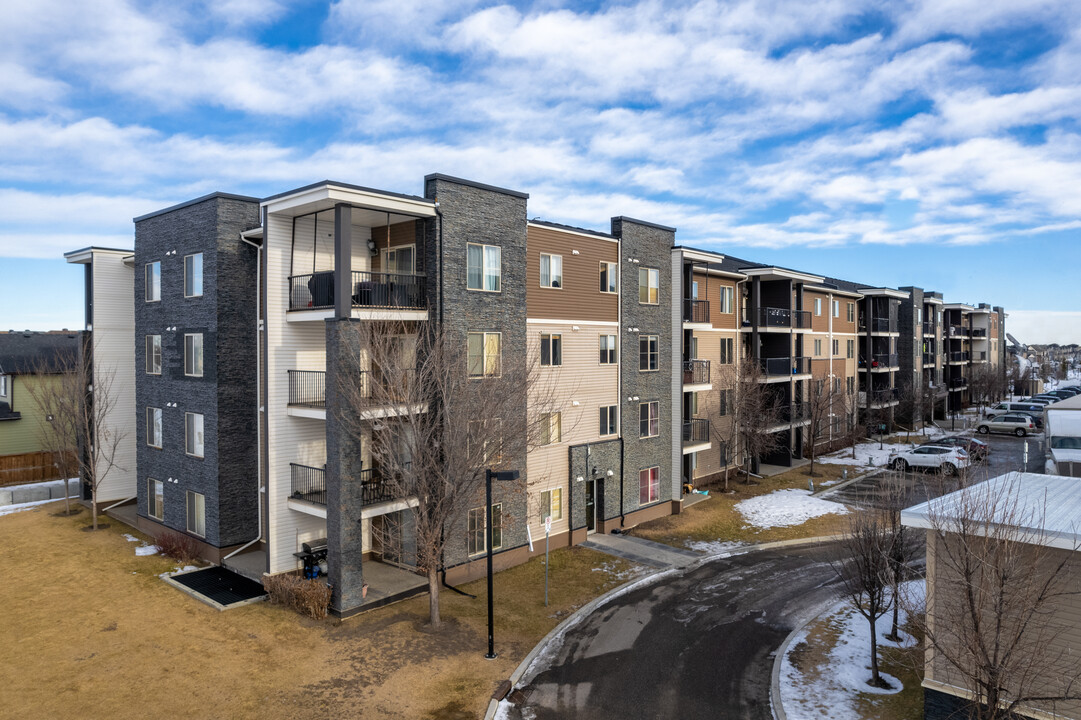 Indigo Sky in Calgary, AB - Building Photo