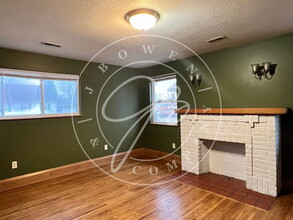 2138 Upton Ave in Toledo, OH - Building Photo - Building Photo